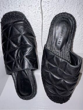 AEROSOLES Black Quilted Slip-On Mules